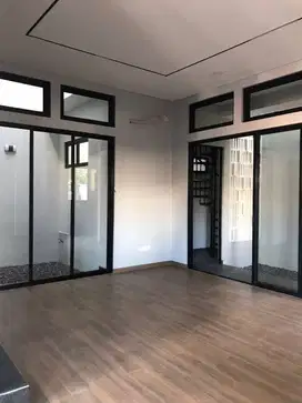 Jual Rumah Hook Mewah sekali Baru siap huni BSD tangerang selatan