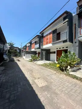 Samping mall sch sleman siap huni dalam perumahan