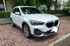 BMW X1 th 2021 Putih Rp.418.000.000