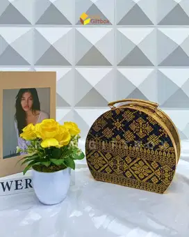 Box Hampers Bahan Songket Eksklusif | Giftbox Souvenir Ulangtahun