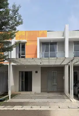 Di jual rumah 2 lantai full furnish di spring garden pik 2