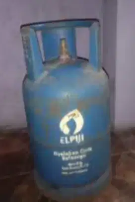 Tabung gas 12 kg , tabung nya ajah /kosong