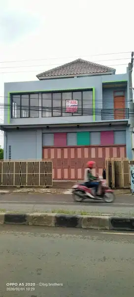 Di jual Ruko pinggir jalan utama