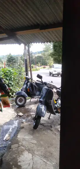 Jasa antar jemput