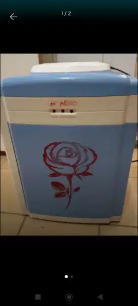 Dispenser meja Niko