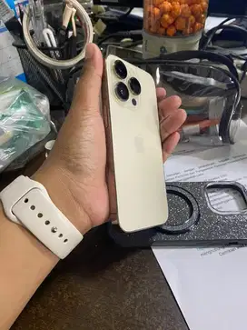 Iphone 14 Pro Gold