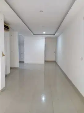 Dijual Rumah Semi Furnished 3 lantai di GreenVille
