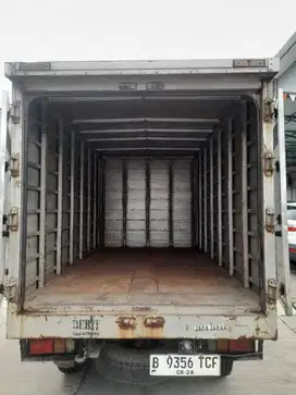 DIJUAL MOBIL DYRA TRUK BOX TAHUN 2013