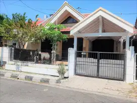 Disewakan Rumah Full Furnished Interior Siap Huni SUTOREJO PRIMA
