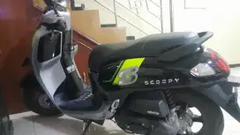 Honda Scoopy Energetic Silver (Pemakaian 2 Bulan)
