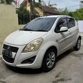 Suzuki Splash 2013 MT