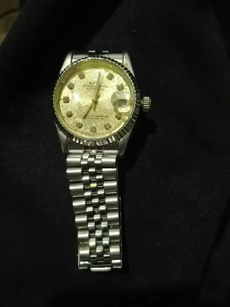 Mahar jam rolex original