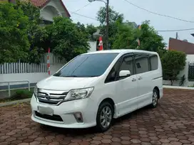 Nissan Serena HWS 2013 - Cash and Full service Records