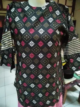 Dijual blus batik  wanita