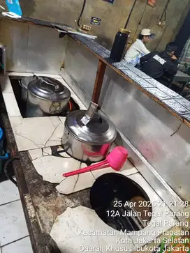 OVER KONTRAK WARKOP SEMI CAFE INDUSTRIAL