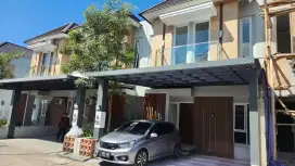 Disewakan Rumah minimalis apik 2lt dalam komplek didaerah maguwoharjo