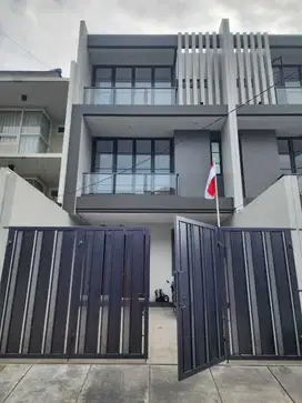 Sunrise Garden New House Sisa 1 Unit Hadap Selatan