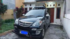 Toyota Avanza 2010 Bensin