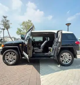 MURAH CASH. Toyota FJ Cruiser JEEP 2015 wrangler rubicon 2014
