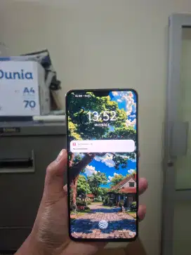Vivo V23 5G - Second
