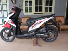 Jual honda beat apikan AB BANTUL th 2016