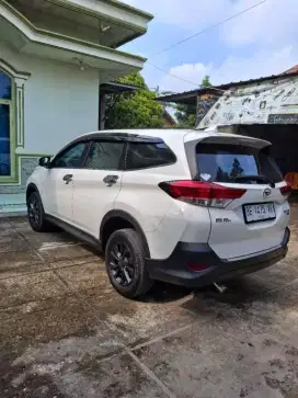 Di jual mobil Terios xdelux THN 2023