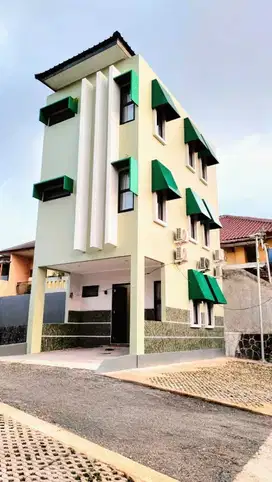 Sewa Rumah Cluster Modern 4 Kamar Tidur di Jati Padang Furnished