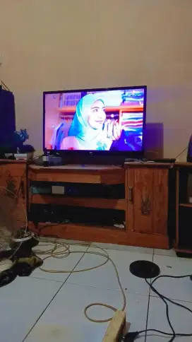 Jual tv Sharp 32 in