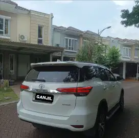 Fortuner VRZ Diesel 2019 Putih