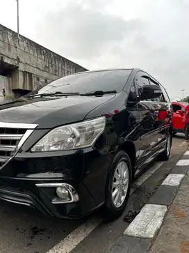 Toyota Kijang Innova 2013 Bensin