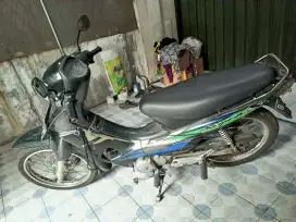 Supra X 100 tinggal jalan