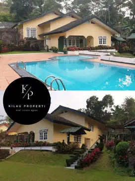 Dijual Villa Cantik Full Furnish ada Kolam Renang di Cisarua, Bogor.