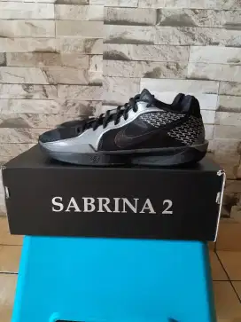 Sepatu Basket Sabrina 2