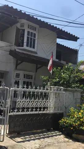 Dijual Rumah 2 Lantai Di Kayu Putih Jakarta Timur