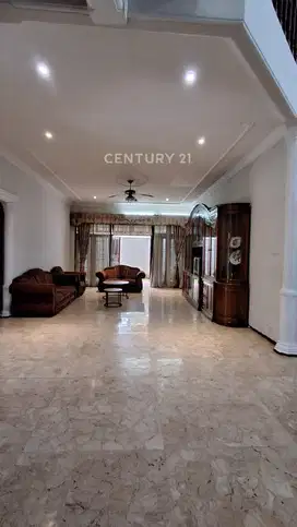 Rumah Mewah Furnished Siap Huni Di Duren Sawit Jakarta S8956