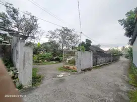 TANAH STRATEGIS BUAT VILLA MURAH DI DAERAH PAKEMBINANGUN SLEMAN YOGYA