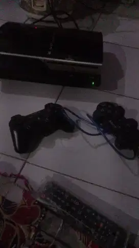 Jual game ps3 barang masih mulus jarang di pake komplit