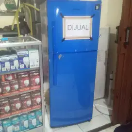 Kulkas 2 pintu orisinil