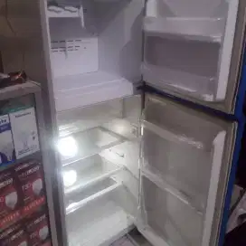 Kulkas 2 pintu orisinil