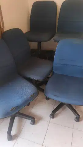 Kursi kantor hidrolik Merk STELLA ex bank. Bagus, normal, siap pakai