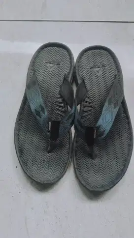 Sandal Eiger 100% Original No 44 Kondisi Bagus