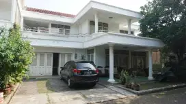 Dijual Cepat Rumah Pinggir Jalan