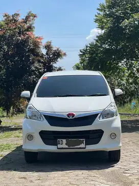 Avanza veloz 2014 Matic 1.5 AD