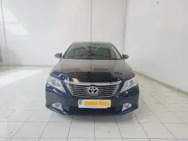 Toyota Camry 2.5V A/T 2014