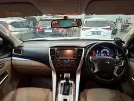 pajero sport dakar ultimate 4x2 2017