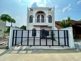Rumah Cantik Konsep Modern Estettik 2 lantai di Pokoh Jl. Raya Tajem