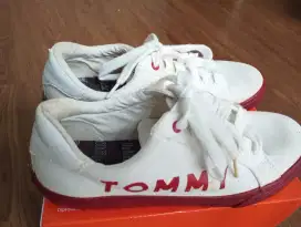 Tommy hilfiger woman sneakers