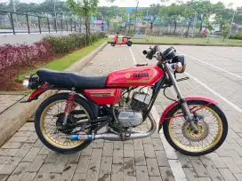 Yamaha rx 100 tahun 1980