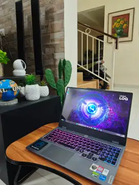 Laptop Lenovo LOQ 15IRX9 RTX4050 I5 13450HX x rog tuf msi