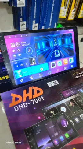 Head unit android DHD 9 Ram 2/32 layar monitor tv mobil